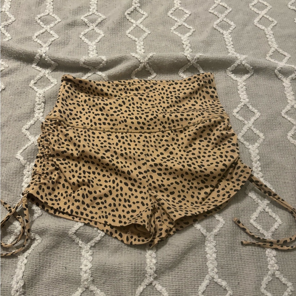 Forever 21 tie shorts barely worn